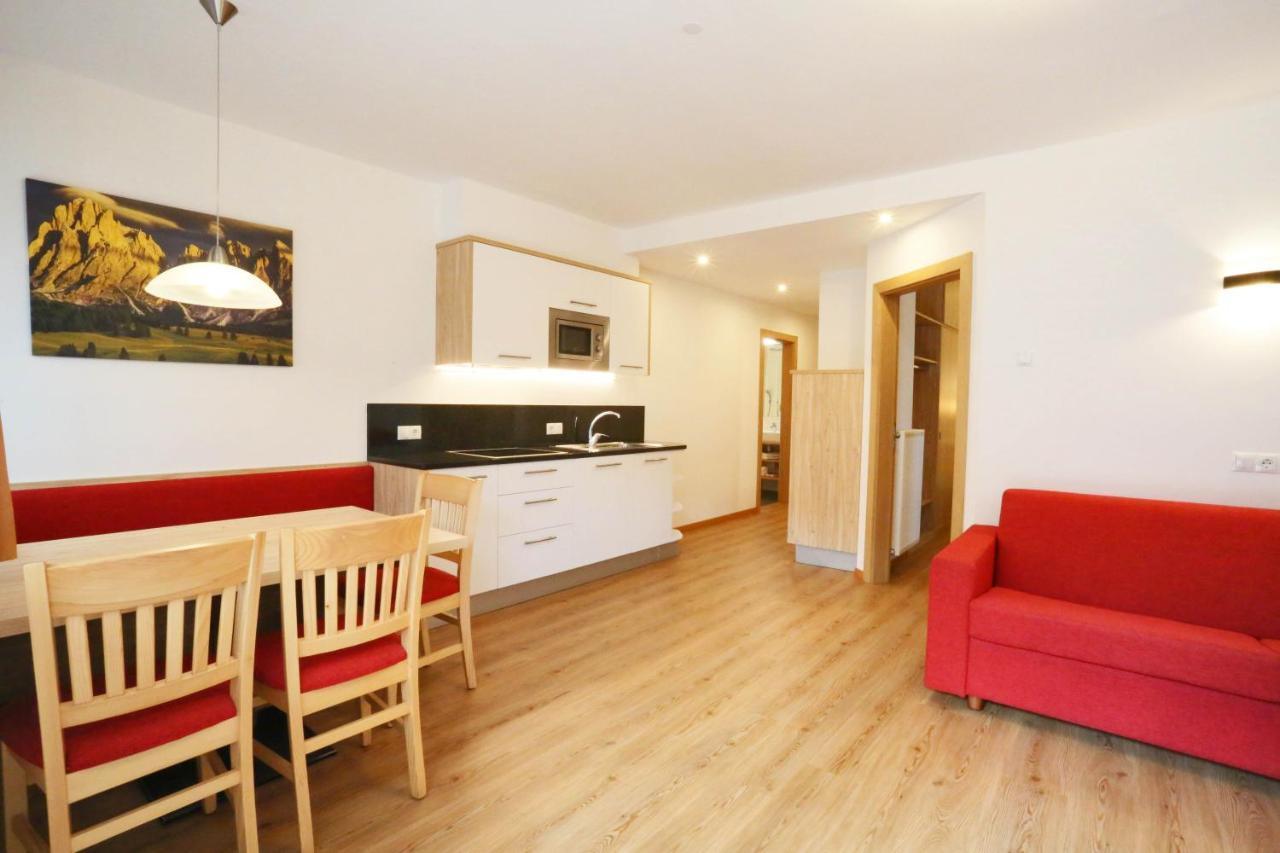 Residence Tantalus San Lorenzo di Sebato Kültér fotó